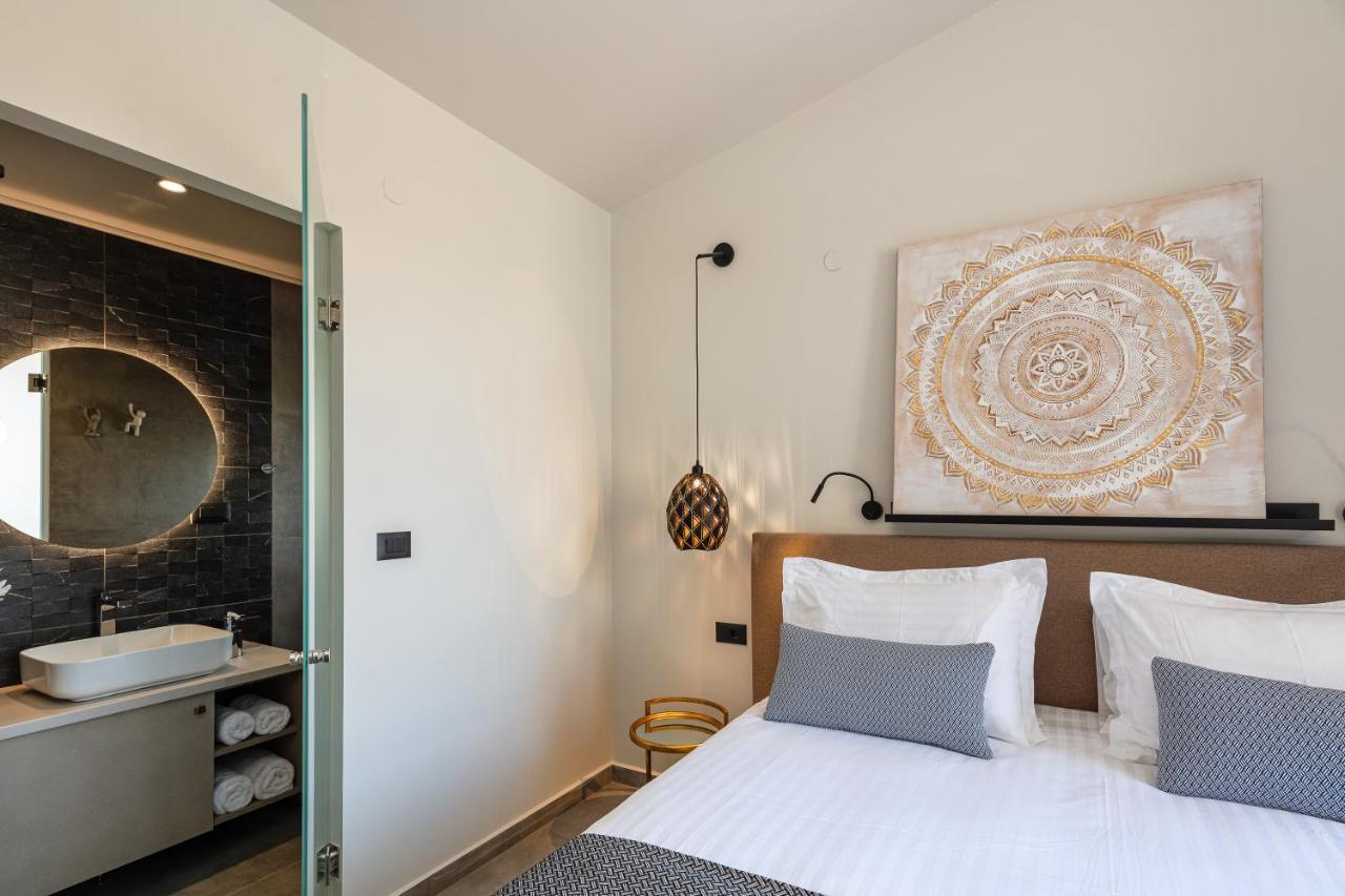 Villagioi Luxury Living Chrissi Akti Chania Exterior foto