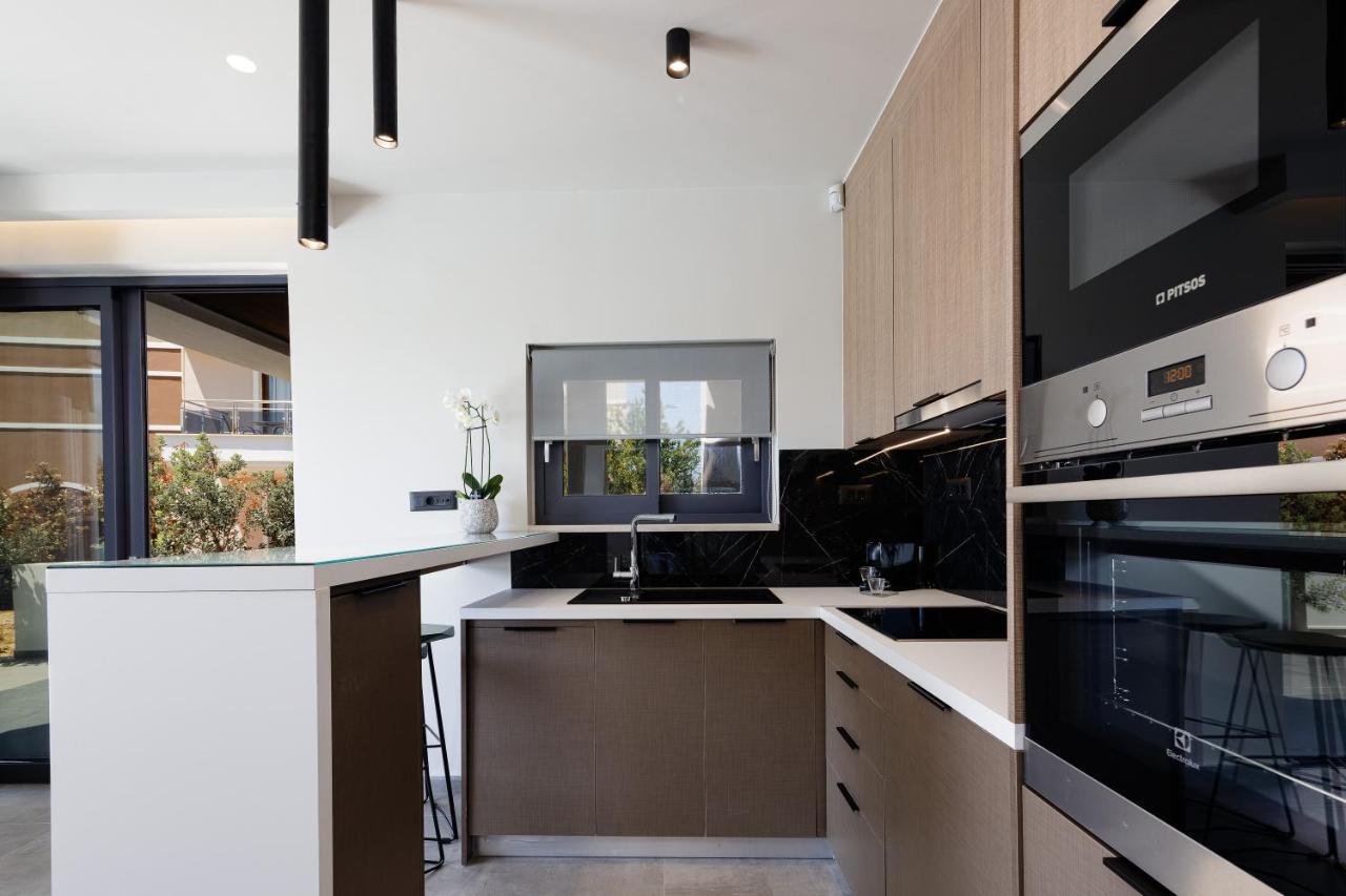 Villagioi Luxury Living Chrissi Akti Chania Exterior foto