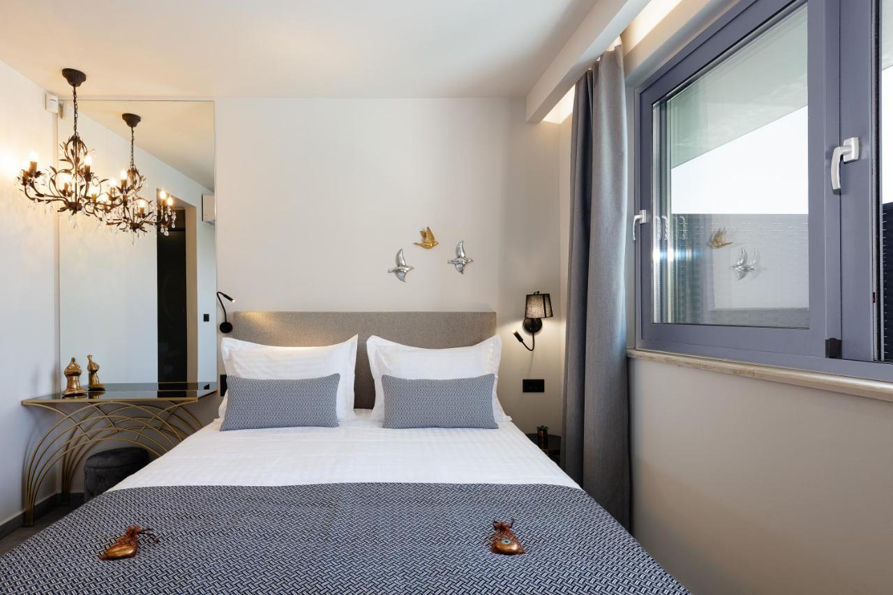 Villagioi Luxury Living Chrissi Akti Chania Exterior foto