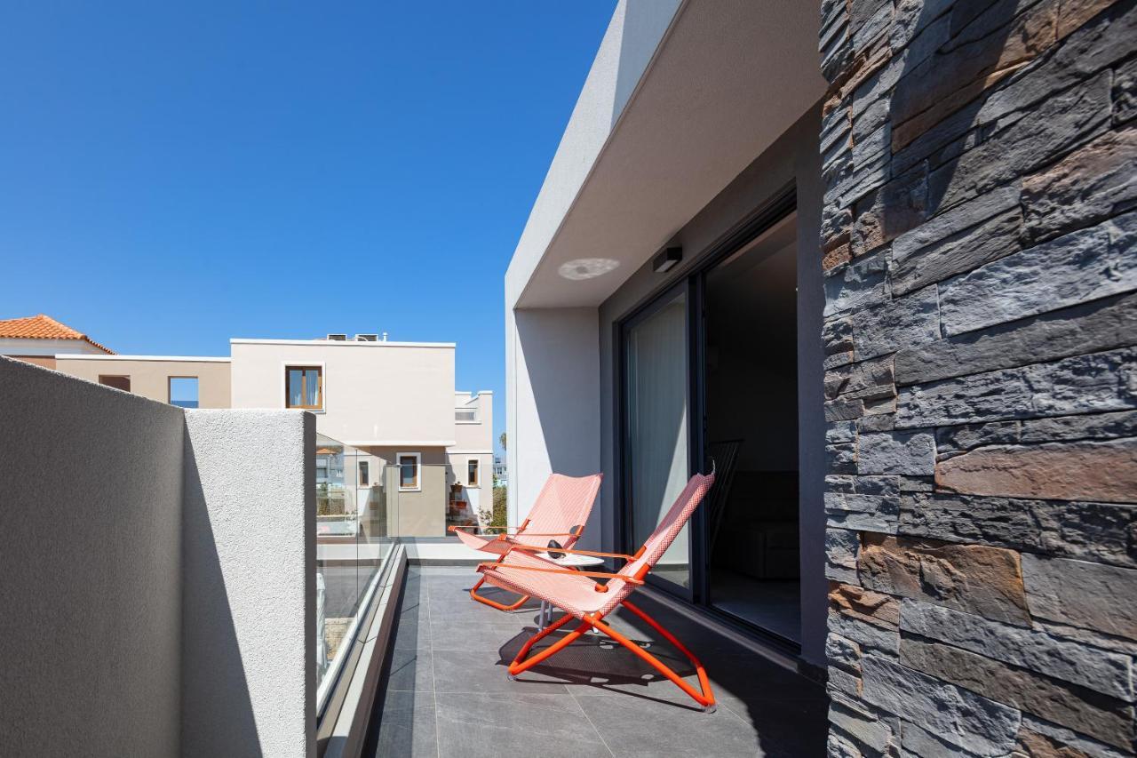 Villagioi Luxury Living Chrissi Akti Chania Exterior foto