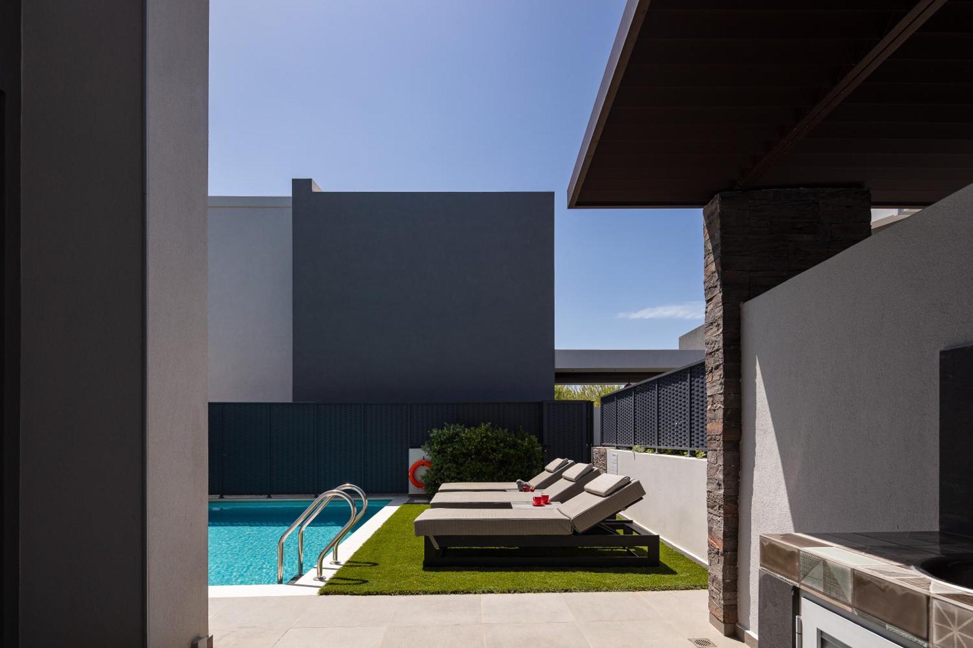 Villagioi Luxury Living Chrissi Akti Chania Exterior foto